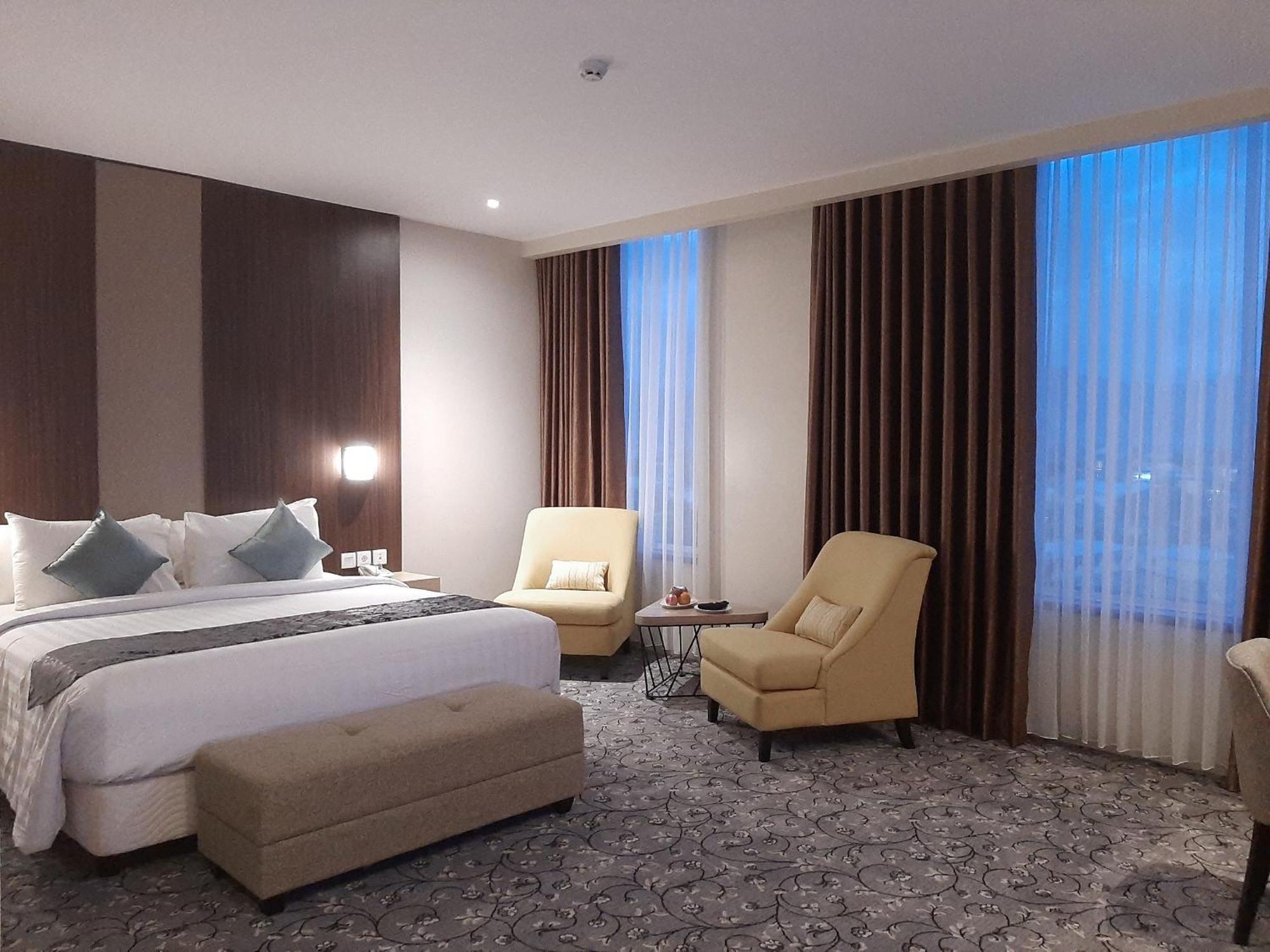 Aston Gorontalo Hotel & Villas Экстерьер фото