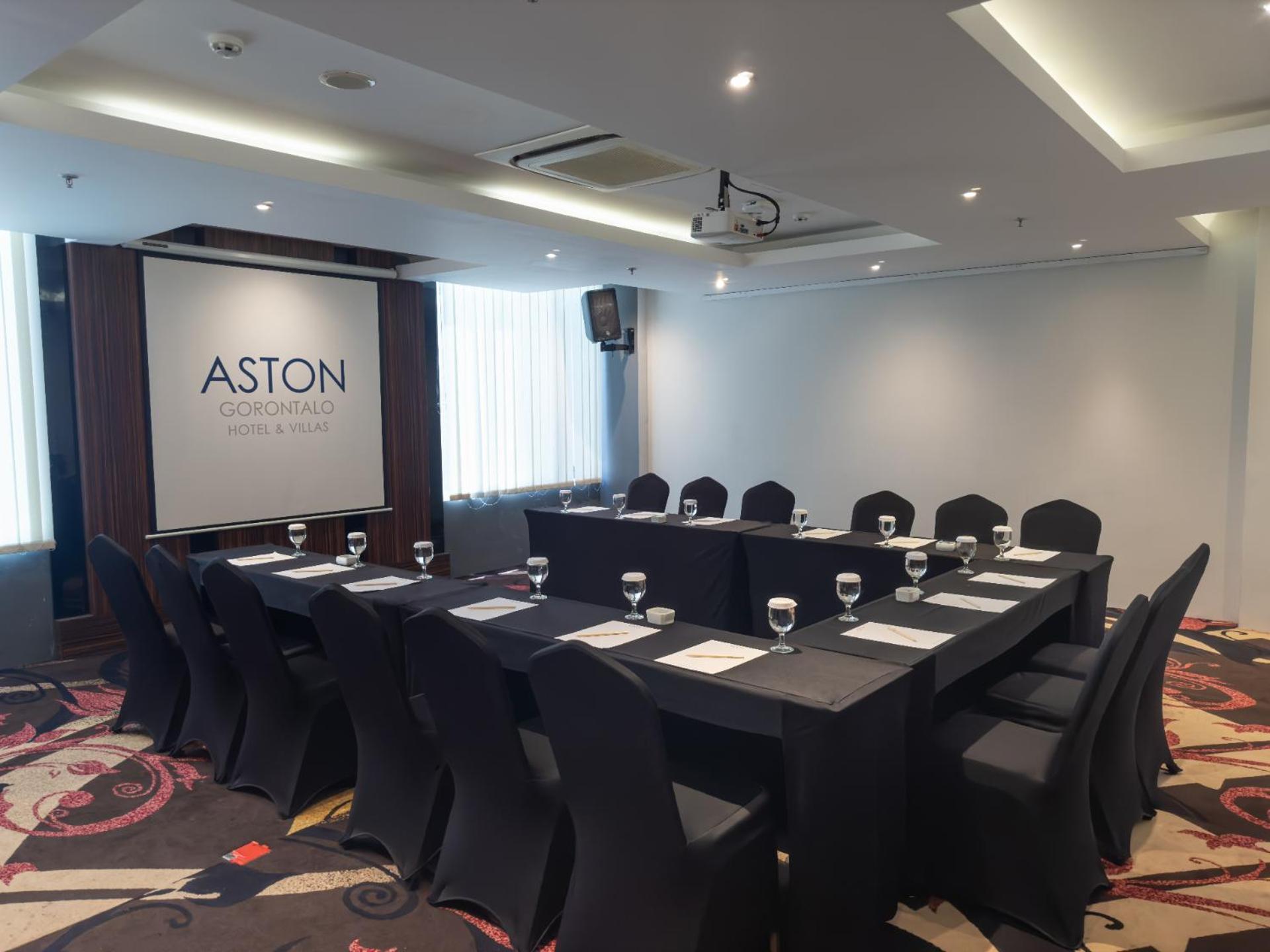 Aston Gorontalo Hotel & Villas Экстерьер фото